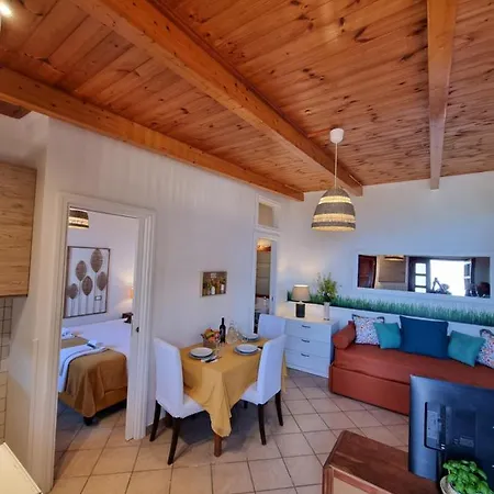 Orange Moderno Tra Gli Ulivi Di Holiday home